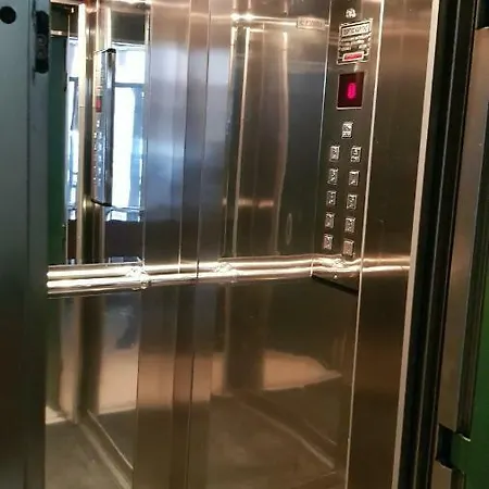 Apartament Petite Palace Aristotelous 8 Salonic