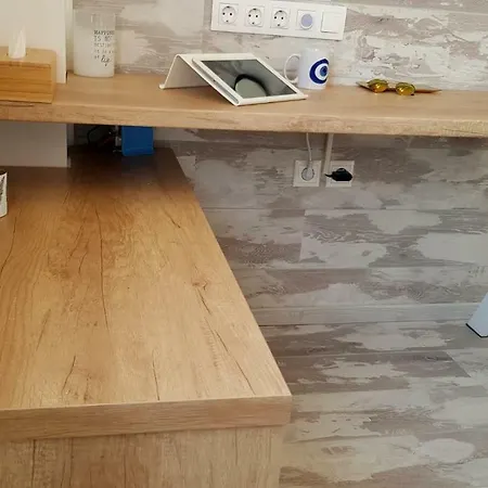 Petite Palace Aristotelous 8 *