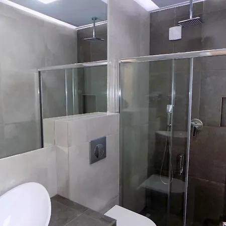 Petite Palace Aristotelous 8